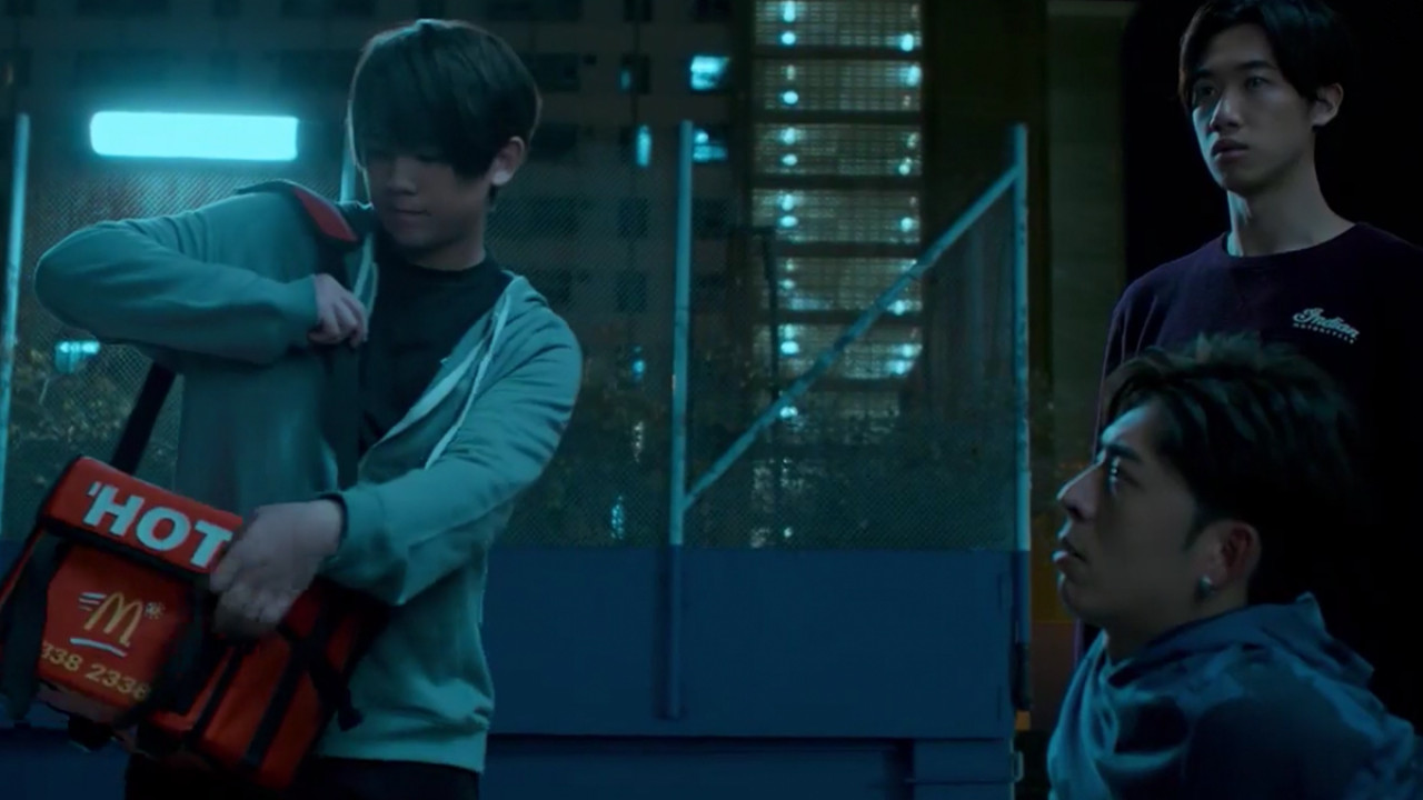 季前賽取景地｜《季前賽》首播！姜濤化身麥當勞員工送外賣 Edan演搞笑二世祖狂派表情包