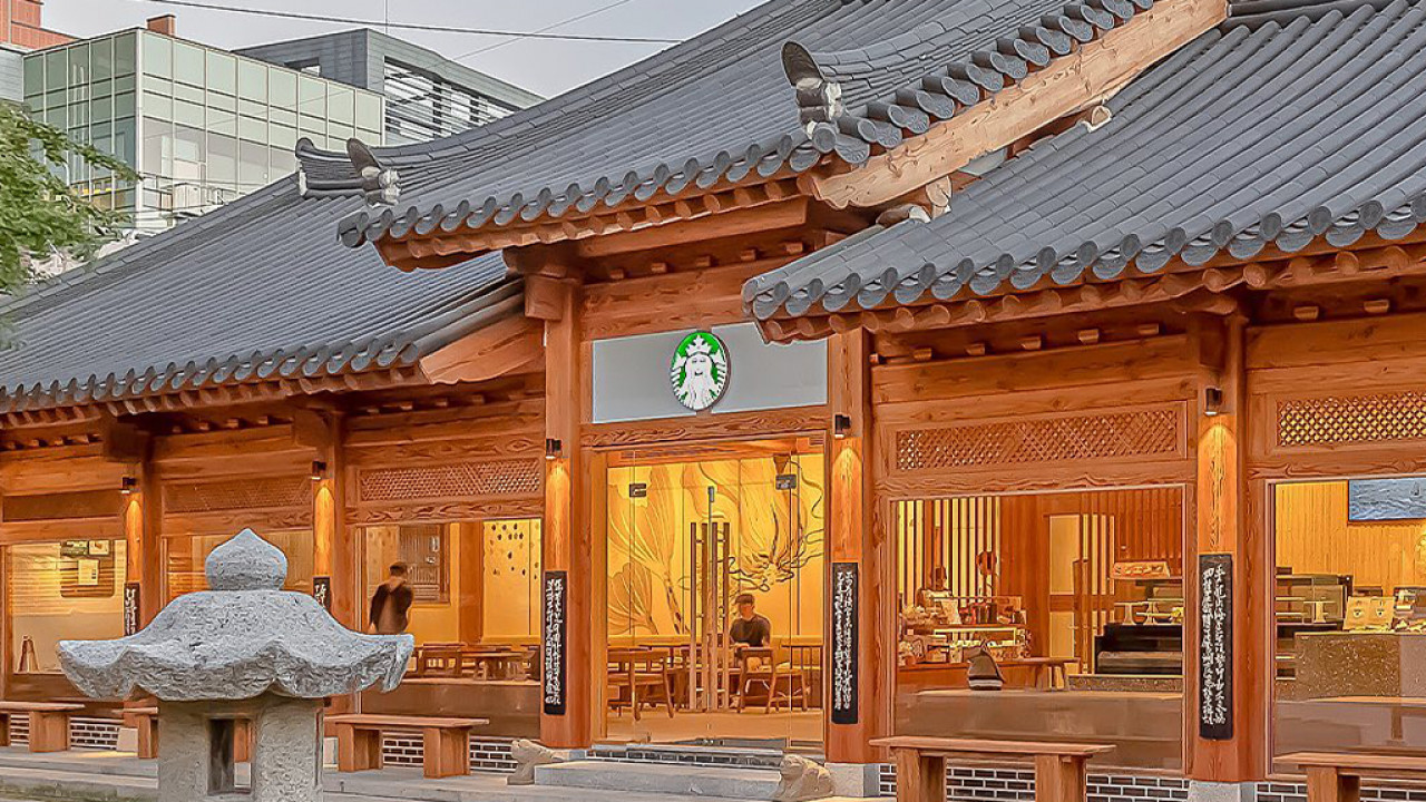 韓國最美Starbucks全新登場 佔地7000呎！傳統百年韓屋改建