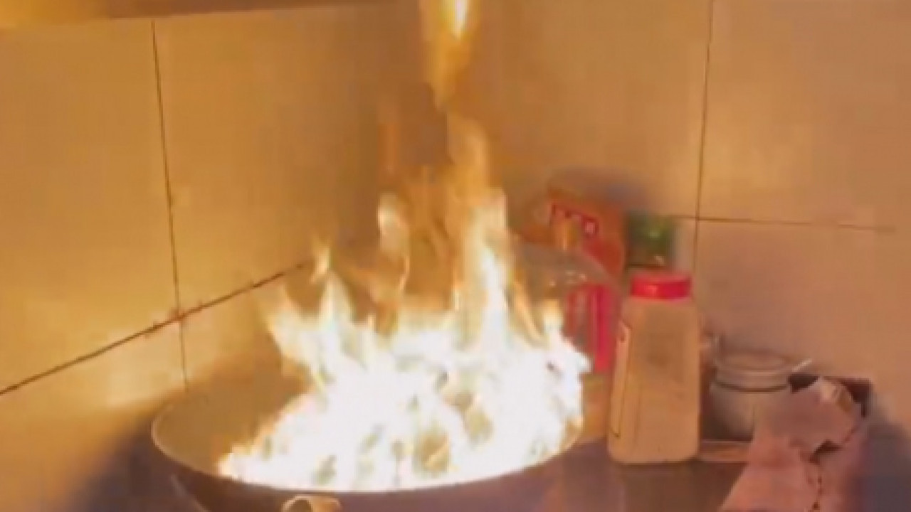女子教廚房消防知識反引致大火 網民：非常好的示範