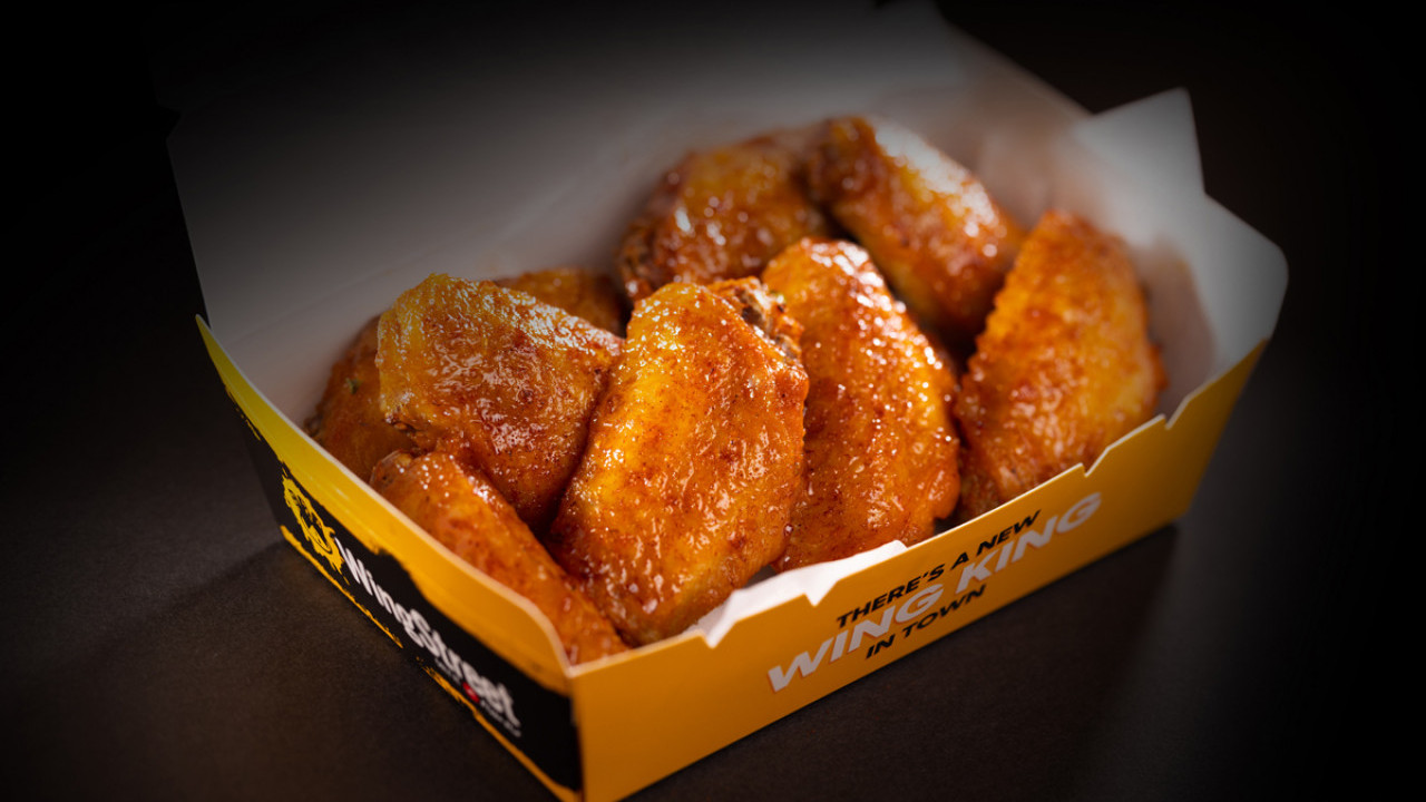 雞翼新品牌 聯乘潮牌出 TEE