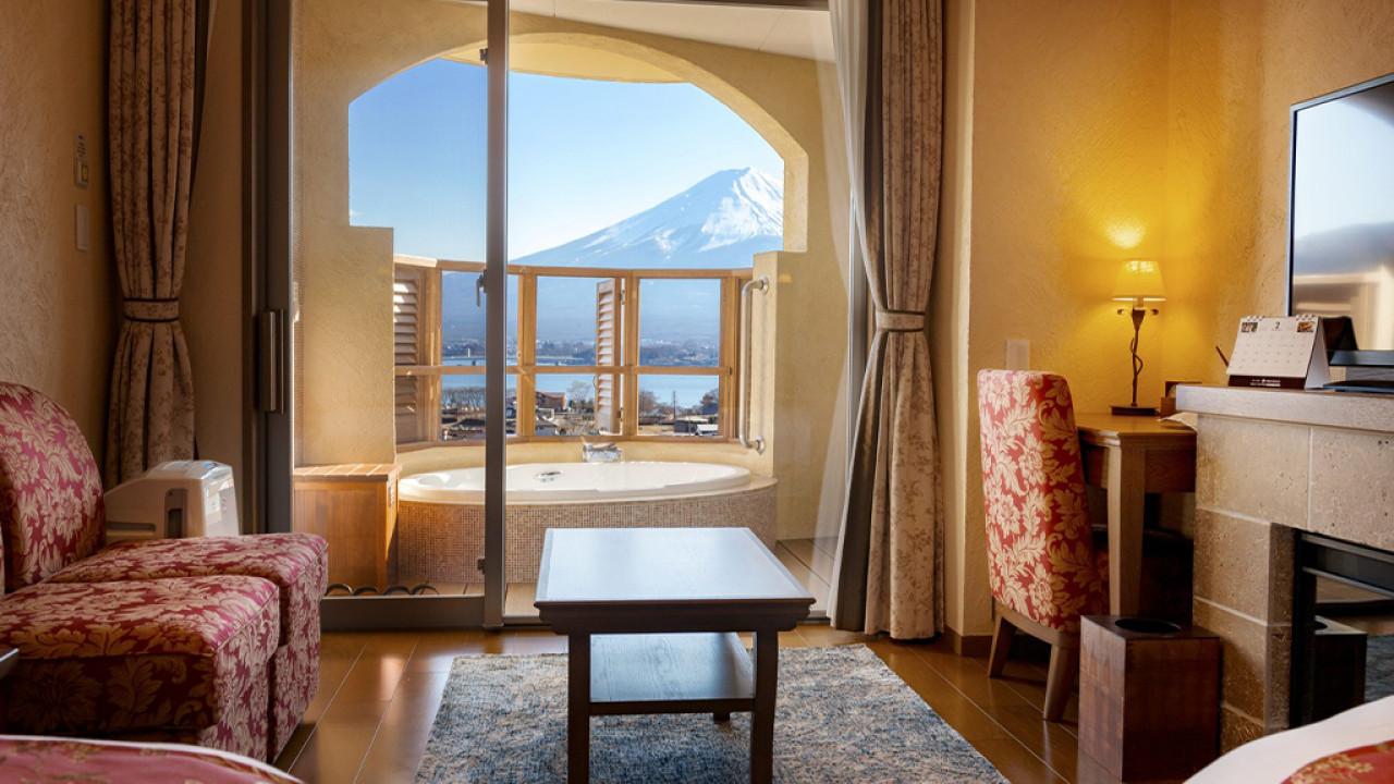 東京近郊必住！普羅旺斯風溫泉酒店「La Vista 富士河口湖」眺望富士山絕景、私人/頂樓露天風呂
