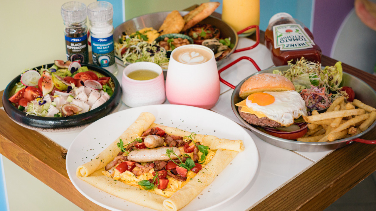 元朗新開打卡彩虹Cafee【Rainbow Bistro】 歎慢煮鴨腿／Tiramisu可麗餅／紫薯拿鐵| U Food