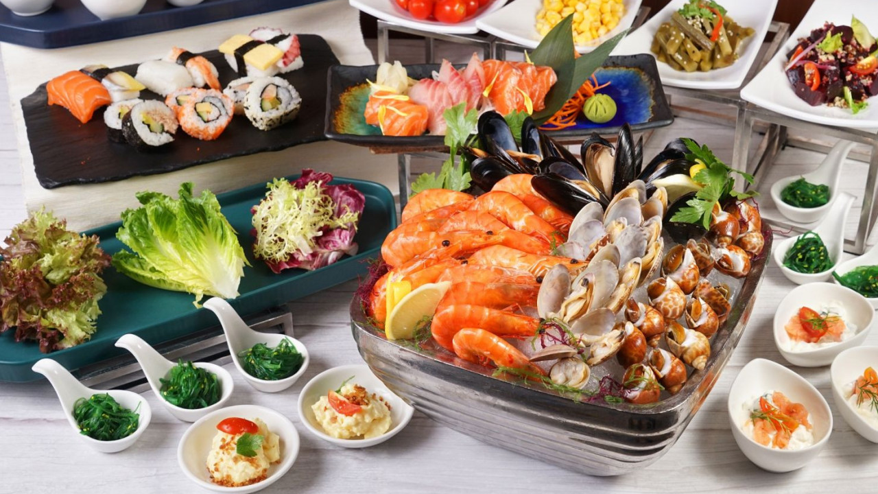 人均$159.5！灣仔酒店推自助午餐買一送一優惠！　2.5小時任食冰鎮海鮮／刺身壽司／沙律／甜品