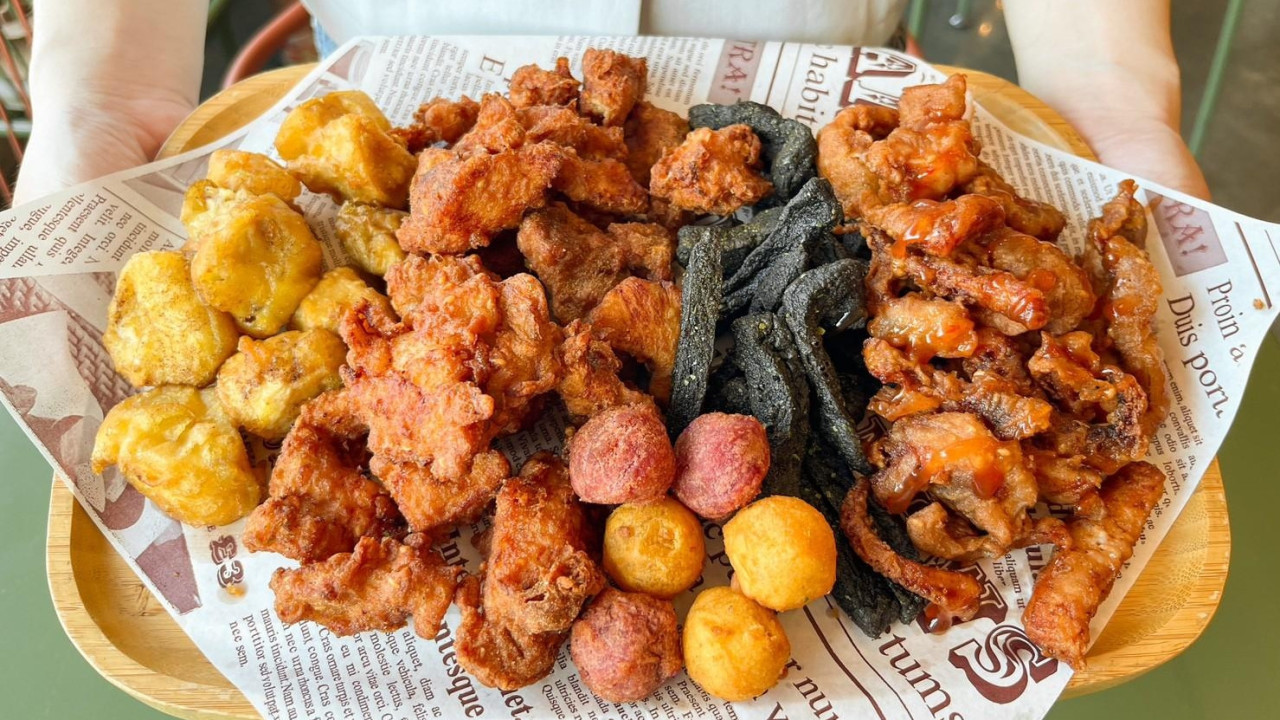 全線繼光香香雞推出半價優惠！    香香炸雞／蒜脆杏鮑菇／炸脆魷／墨魚甜不辣／地瓜球