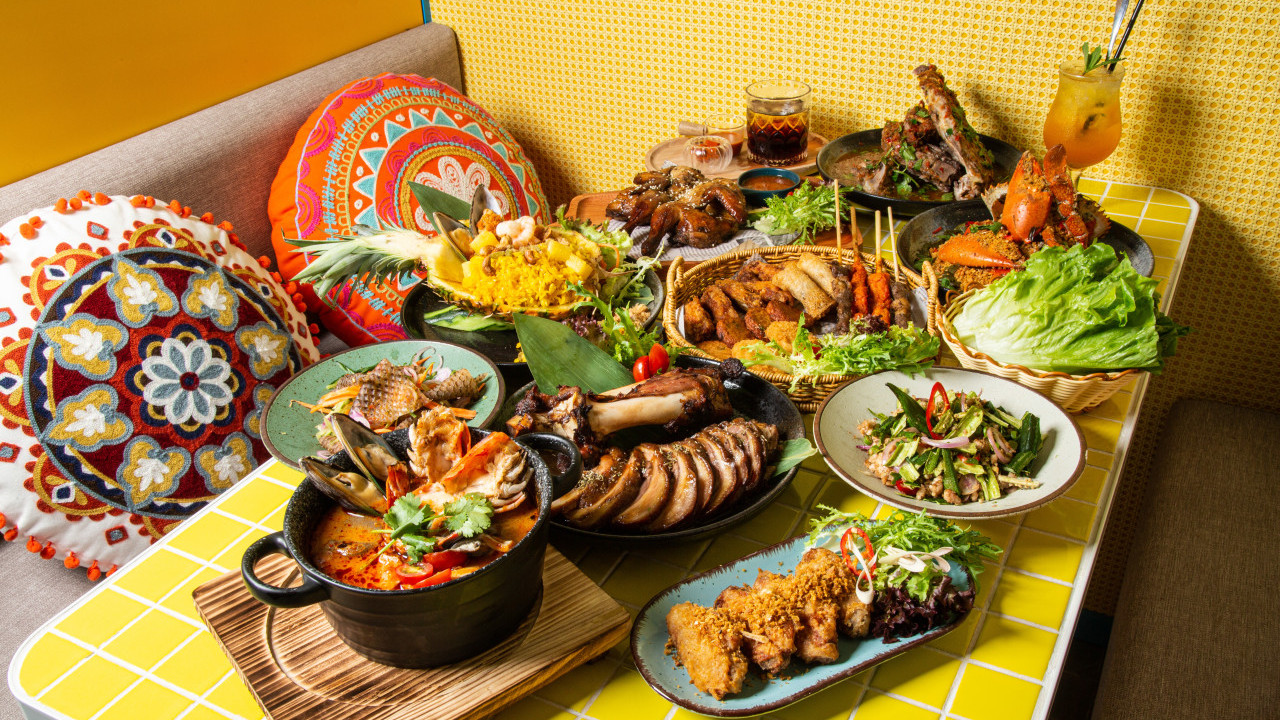 Lokman、Alton@Mirror夥拍阿Dee@Error做老闆！油麻地新開親民價泰國菜餐廳　戶外度假風打卡座位／必試足料慢煮牛肋骨／班蘭椰奶特飲