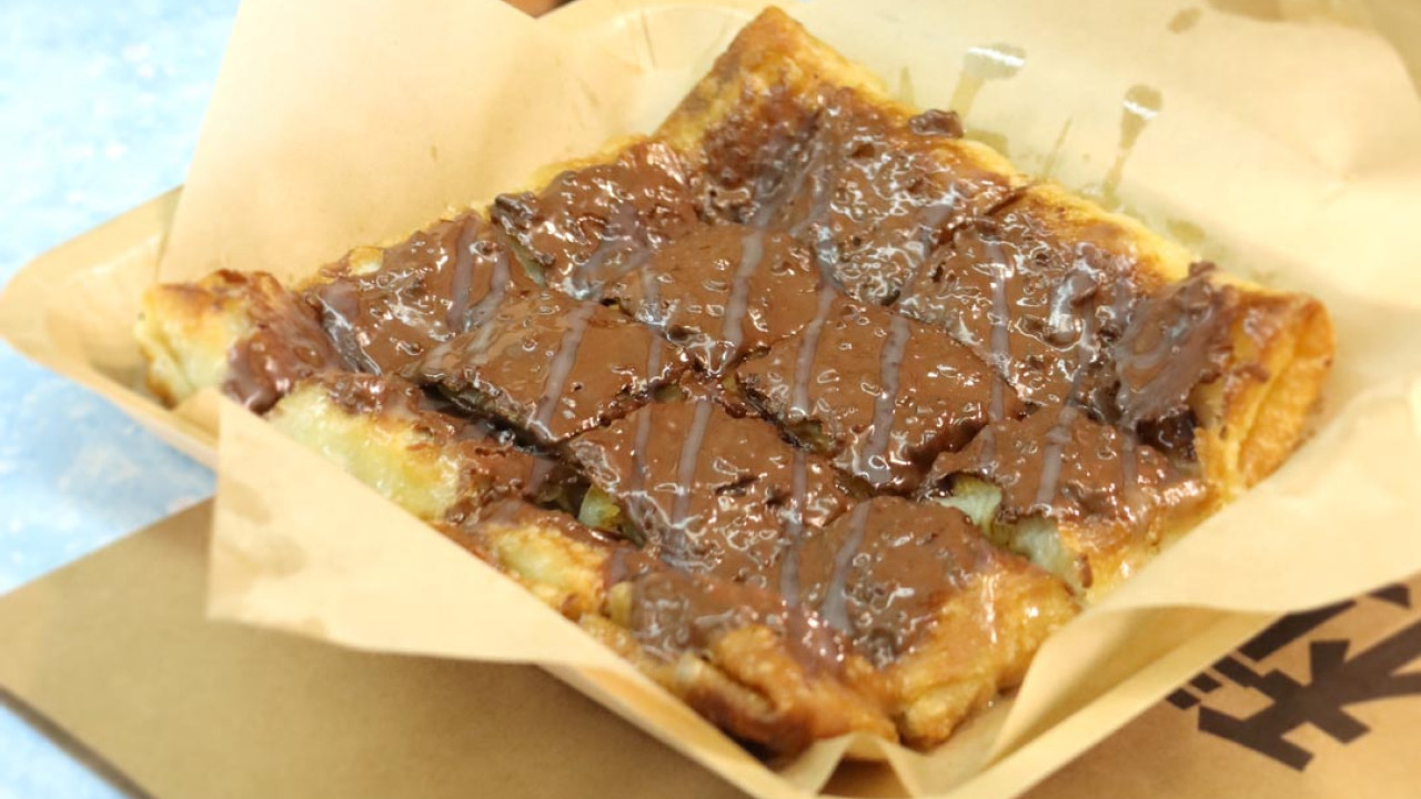 葵廣掃街（上） 即製泰式香蕉煎餅 / 墨西哥夾餅