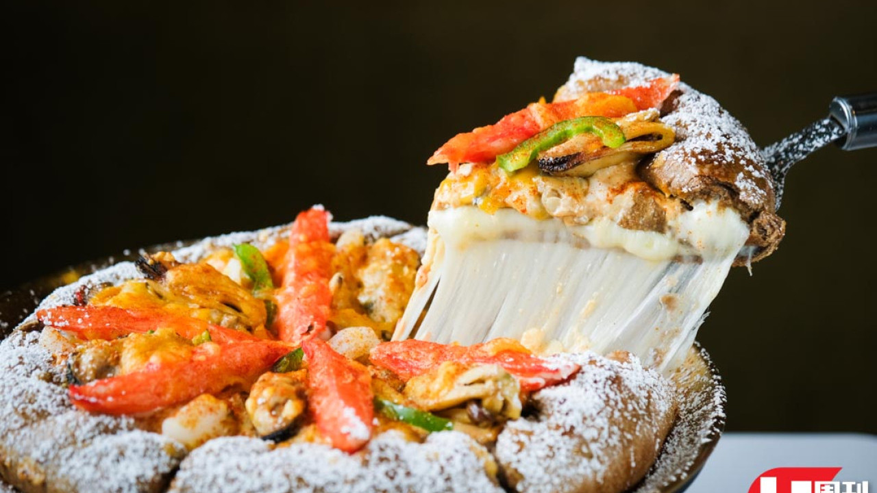 銅鑼灣韓式薄餅店 瘋狂 400g+ 芝士 / 白布式拉絲芝加哥薄餅