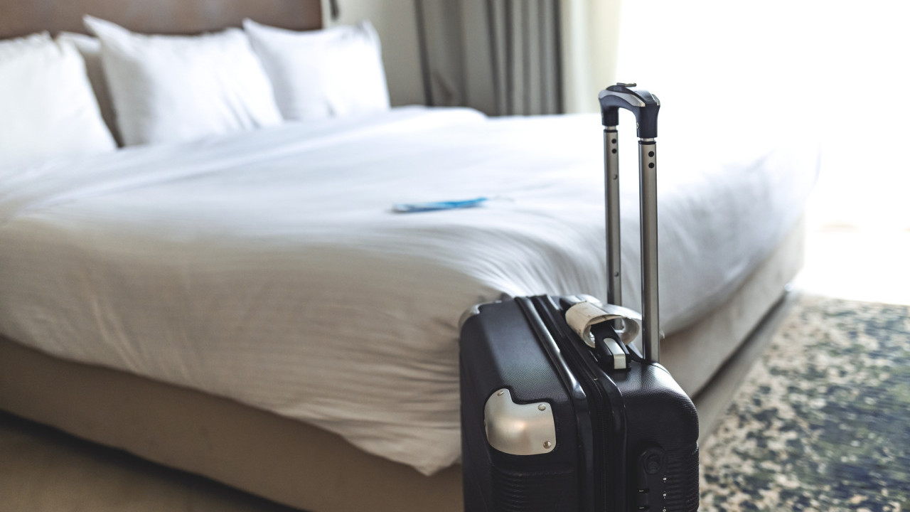 用1個水樽確保酒店房間安全 空姐4招自保／教找出隱藏鏡頭