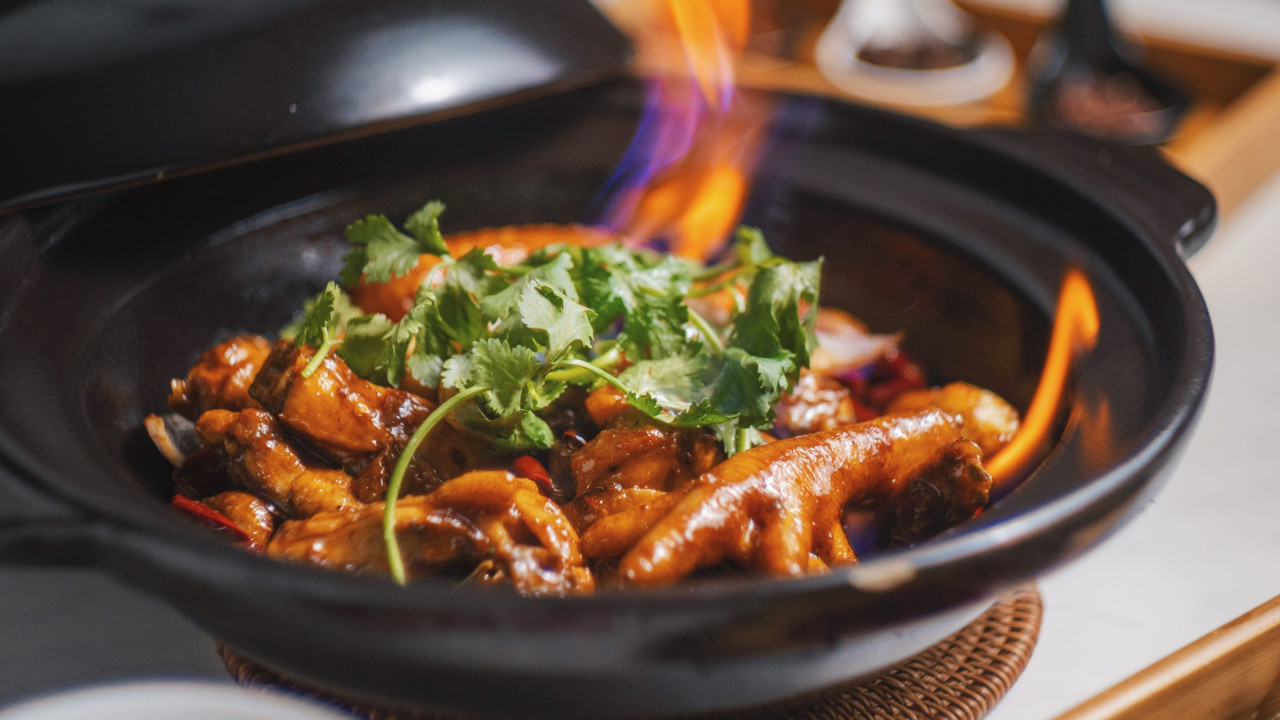 觀塘新開京滬菜餐館　新張優惠免費送雞煲／香酥烤鴨／小籠包