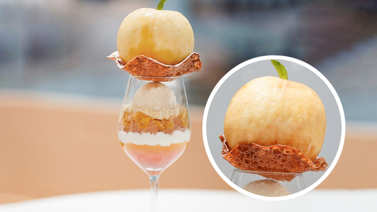 旺角人氣Cafe全新夏日甜品！原個水蜜桃牛奶雪糕芭菲　配白桃忌廉＋水蜜桃果凍＋昭和雞蛋布丁