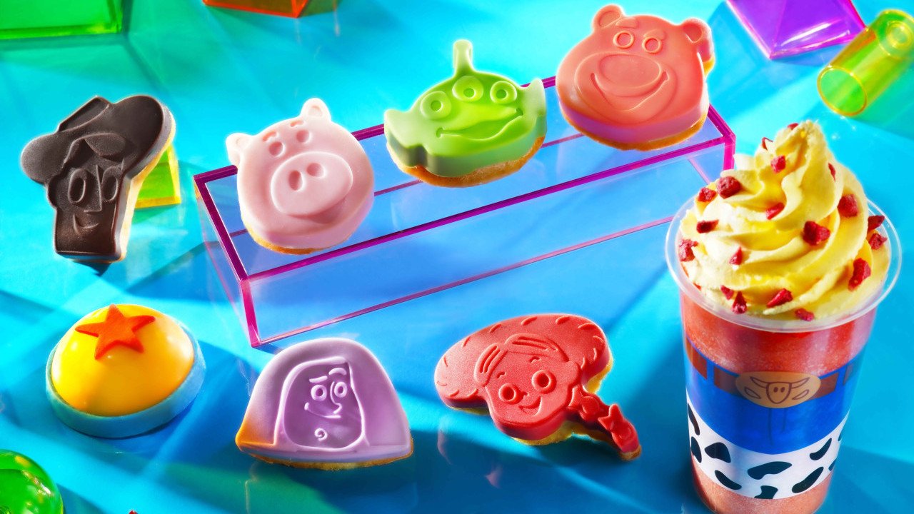 迪士尼樂園推出全新夏日美食   日向夏柑橘味軟雪糕／史迪仔伯爵茶朱古力泡芙／三眼仔朱古力燕麥香蕉鬆餅／唐老鴨甜點