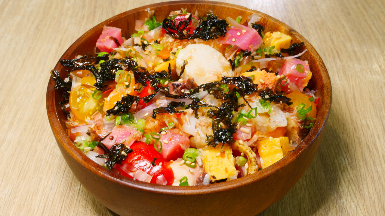 將軍澳新開足料夏威夷魚生蓋飯！香蒜辣蛋黃醬三文魚／大隻廣島蠔玉子燒／醬油吞拿魚帆立貝