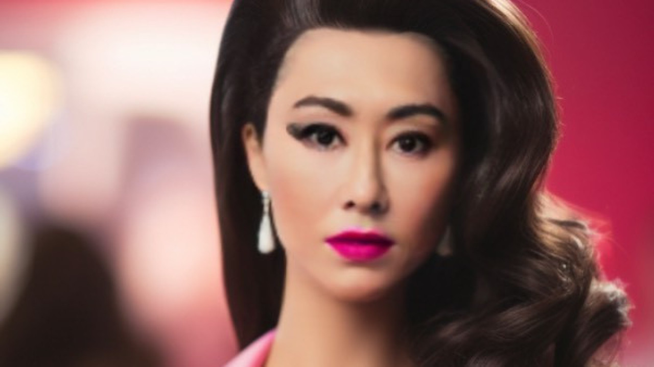 41歲胡定欣潮玩Barbie換臉竟有驚人詭異效果 連環撞樣葉蒨文、岑麗香、陳雅倫不可思議