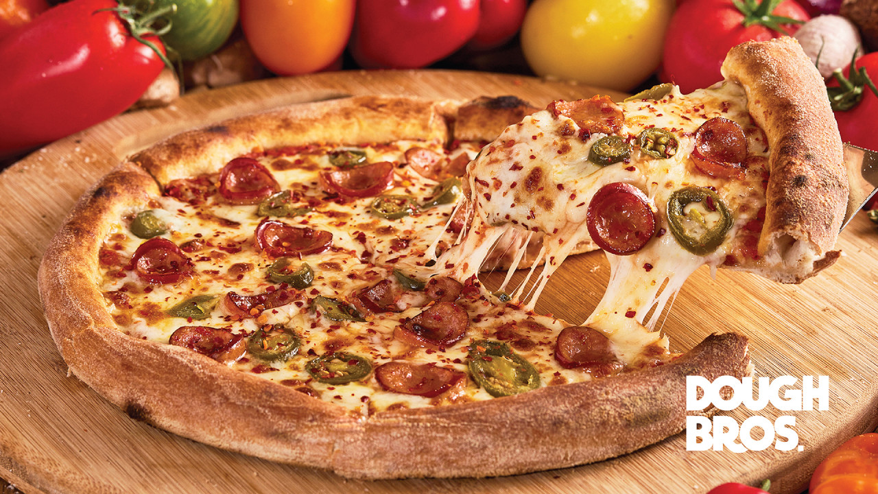 人氣Pizza店Dough Bros登陸愉景灣！全新北京烤鴨口味手工酸種薄餅／草莓芝士蛋糕口味爆餡冬甩