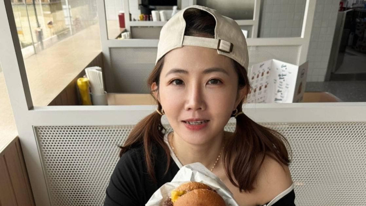 台灣女星謝忻來港到知名漢堡店用餐被拒用現金付款　餐廳回應網民：因為現在是21世紀／事隔多日餐廳終道歉
