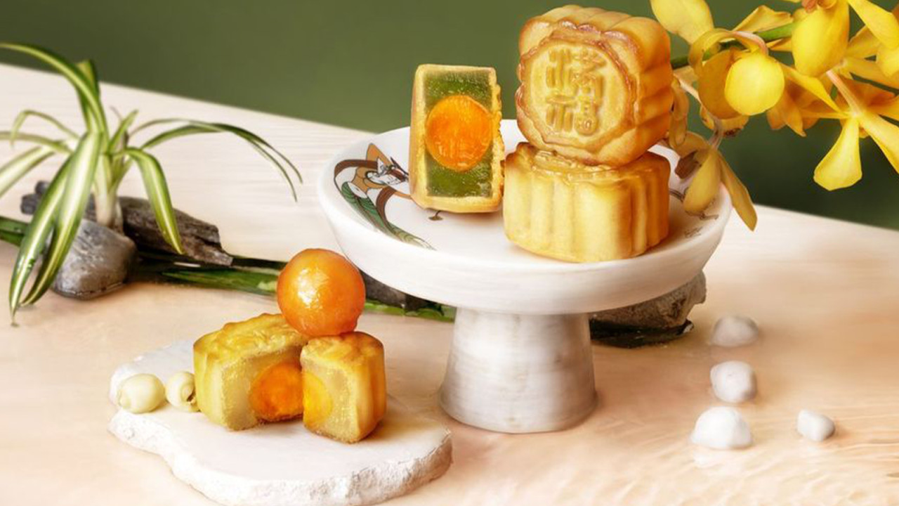 萬麗海景酒店滿福樓中秋月餅低至六五折　早鳥優惠！斑蘭蛋黃／貓山王榴蓮月餅