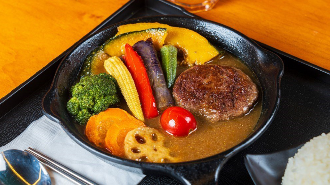 觀塘新開北海道湯咖哩專門店餐廳　飛驒和牛漢堡扒／慢煮炙燒雞叉燒／海鮮日式咖喱