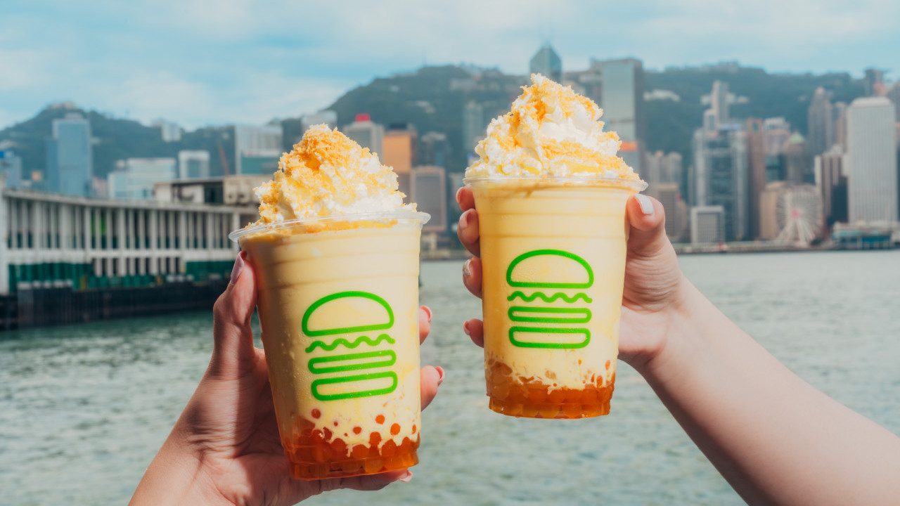 Shake Shack全新香港限定「楊珠甘露」奶昔！雲呢拿雪糕+芒果果蓉+柚子果肉+爆珠+蛋捲脆脆
