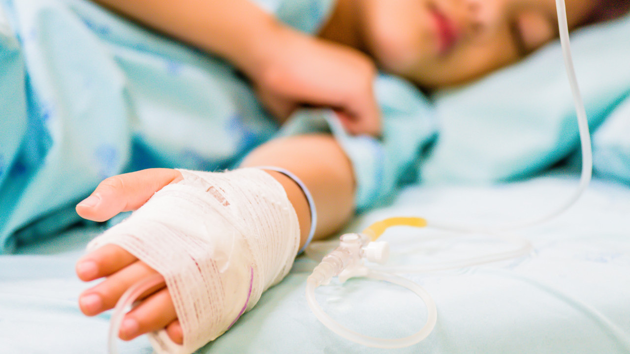 12歲少年患肺癌晚期 父母聞訊崩潰／揭3大壞習慣引致