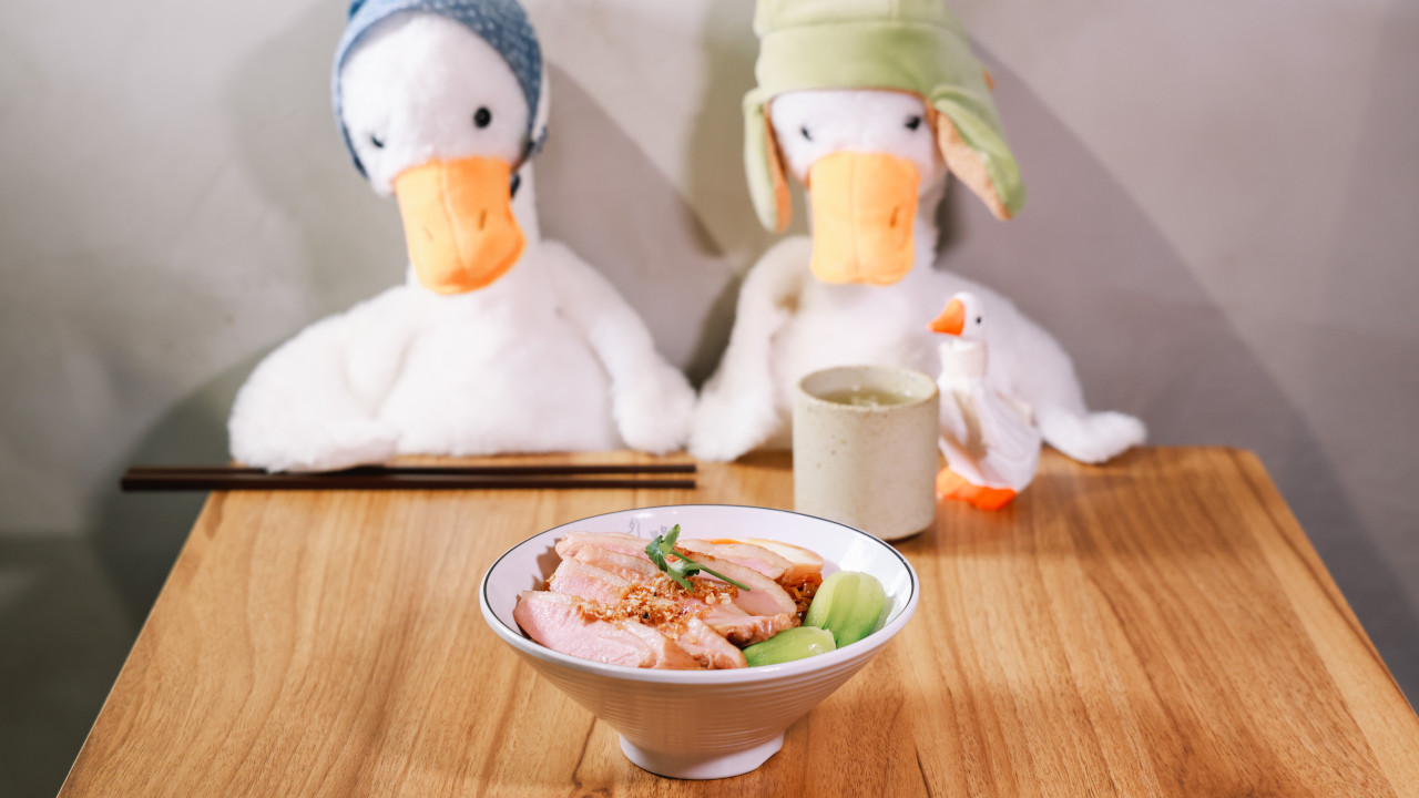 鴨仔主題 Cafe　驚喜！咖啡滷水慢煮鴨肉 + 荷包蛋咖啡