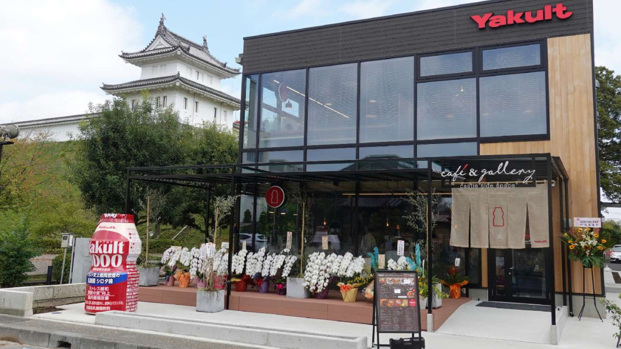 日本旅遊 | 益力多首間cafe 剛於日本宇都宮開幕 超巨型益力多打卡 益力多美食 仲有益生菌美容