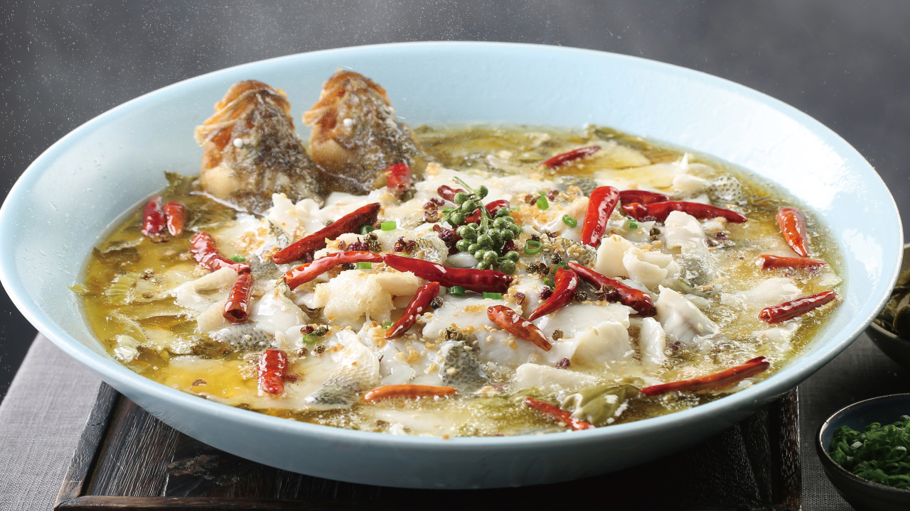 姚姚酸菜魚開業2周年優惠　招牌酸菜魚半價／$98北京酥不膩烤鴨