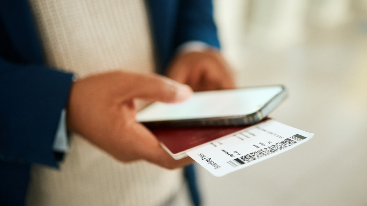 空姐教簡單一招平買機票！相同飛機及座位卻慳600蚊！