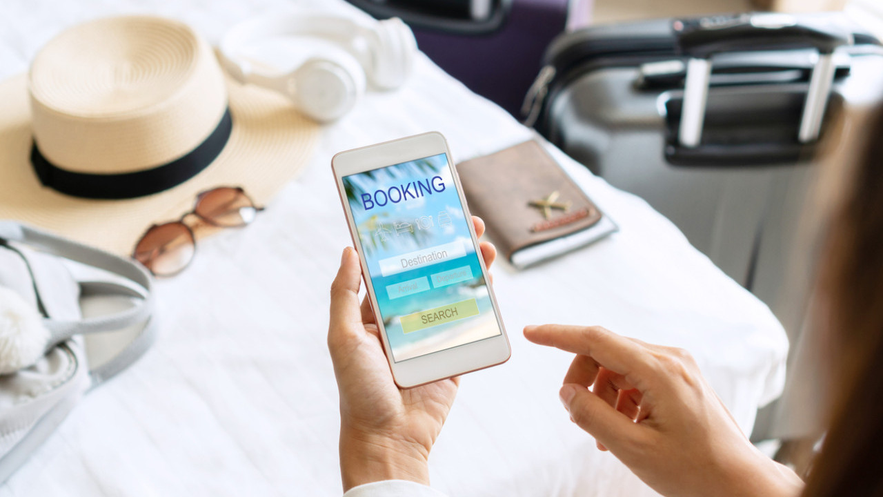 知名酒店訂房網站被踢爆！用App/電腦「同房唔同價」竟相差$2000！