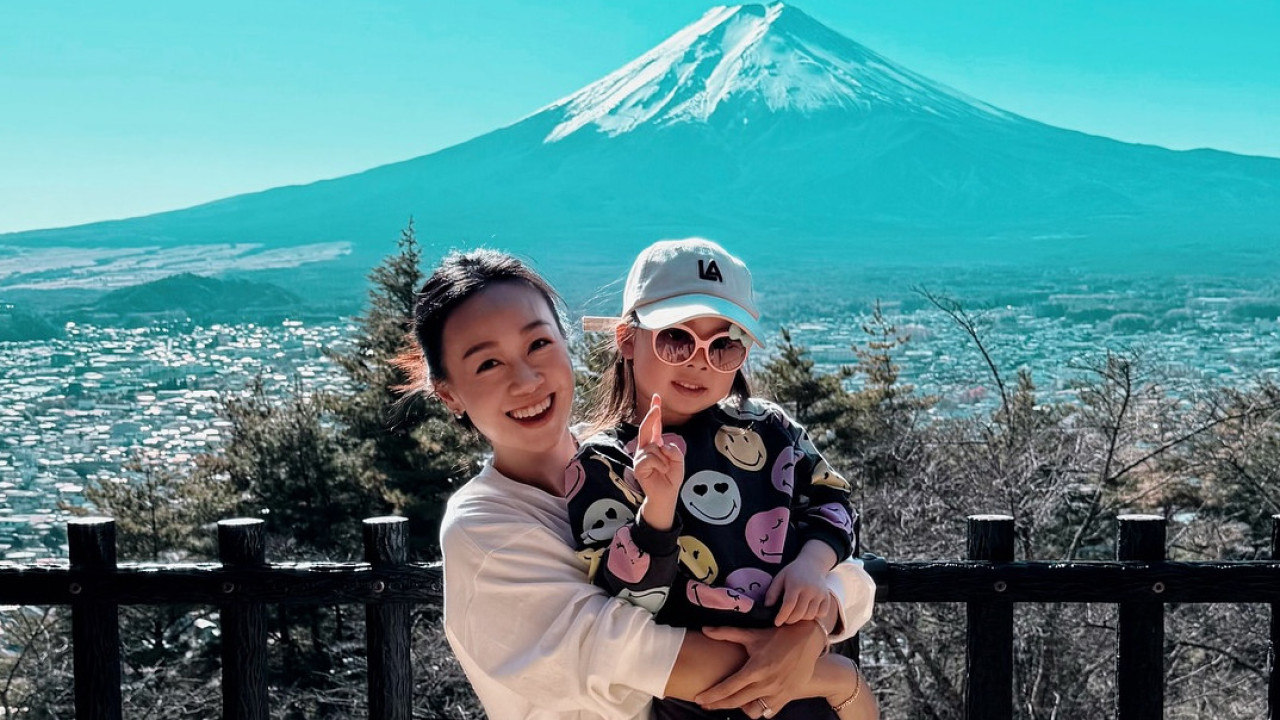 黃心穎甫旅行相洩端倪預告做人母？抱小朋友母愛滿瀉 恨生B恨出面 