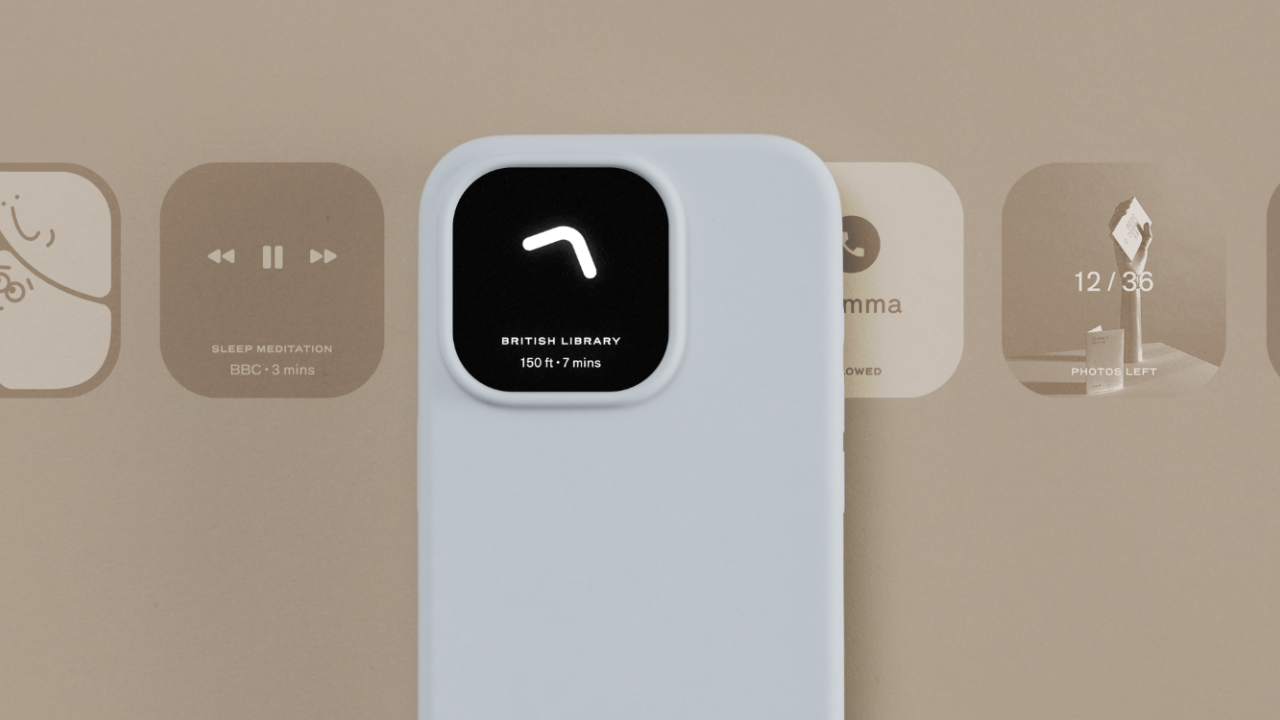 手機殼倒轉裝可解決手機成癮？秒變極簡傻瓜機/去除多餘資訊助低頭族戒除壞習慣