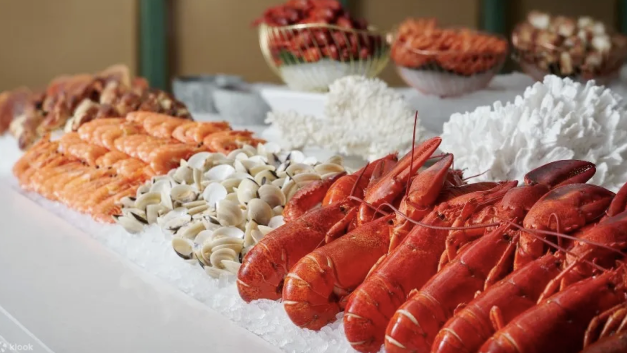 富麗敦海洋公園酒店自助餐買1送1優惠！$385起任食冰鎮海鮮/刺身/即場燒烤