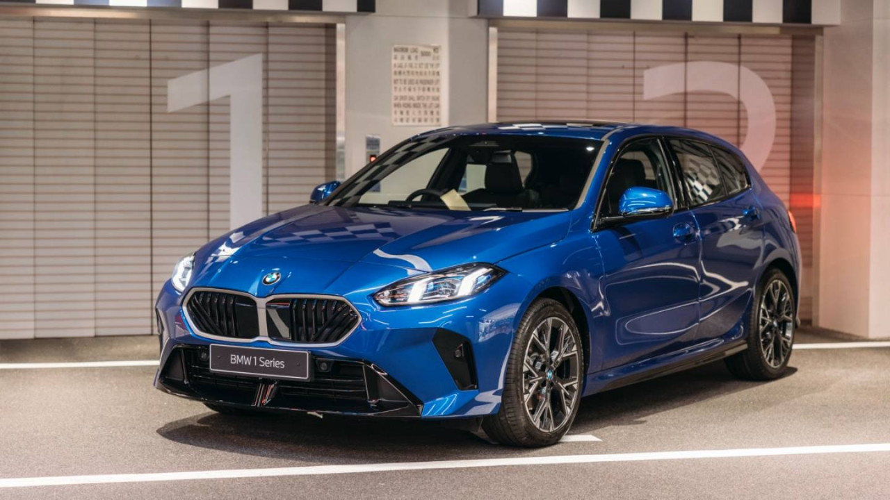 30 萬頭買全新寶馬？BMW 1 系第四代登場！雙曲面芒 + 自動泊車 $31.9 萬起