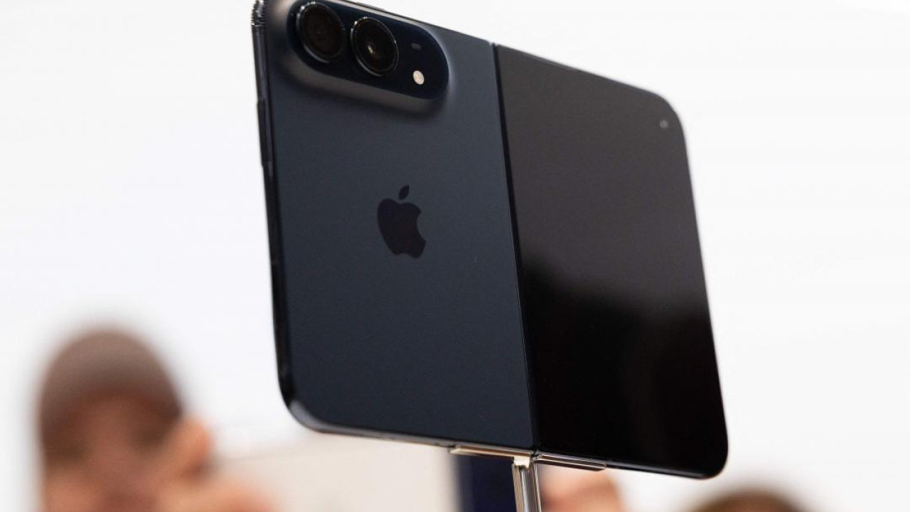 iPhone Duo 未發售先開箱！全球首條實機影片搶先睇　盒身、包裝細節曝光