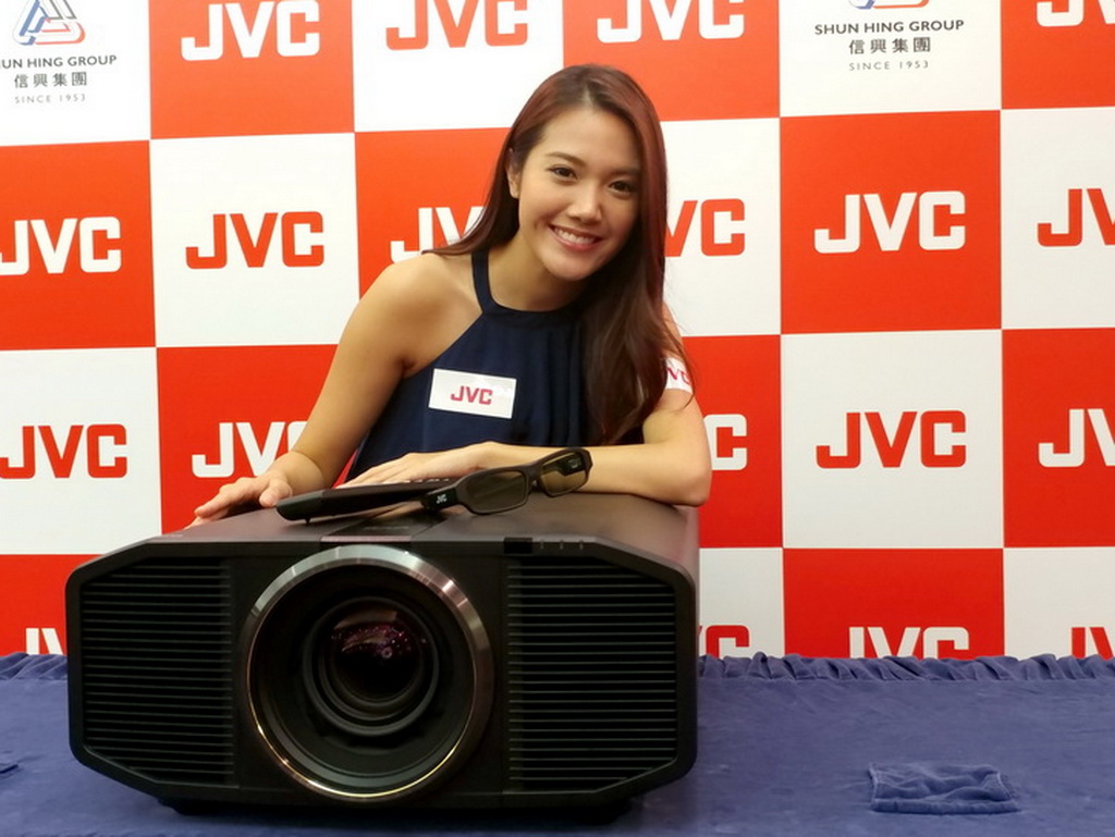 JVC DLA-Z1 真 4K 鐳射投影機