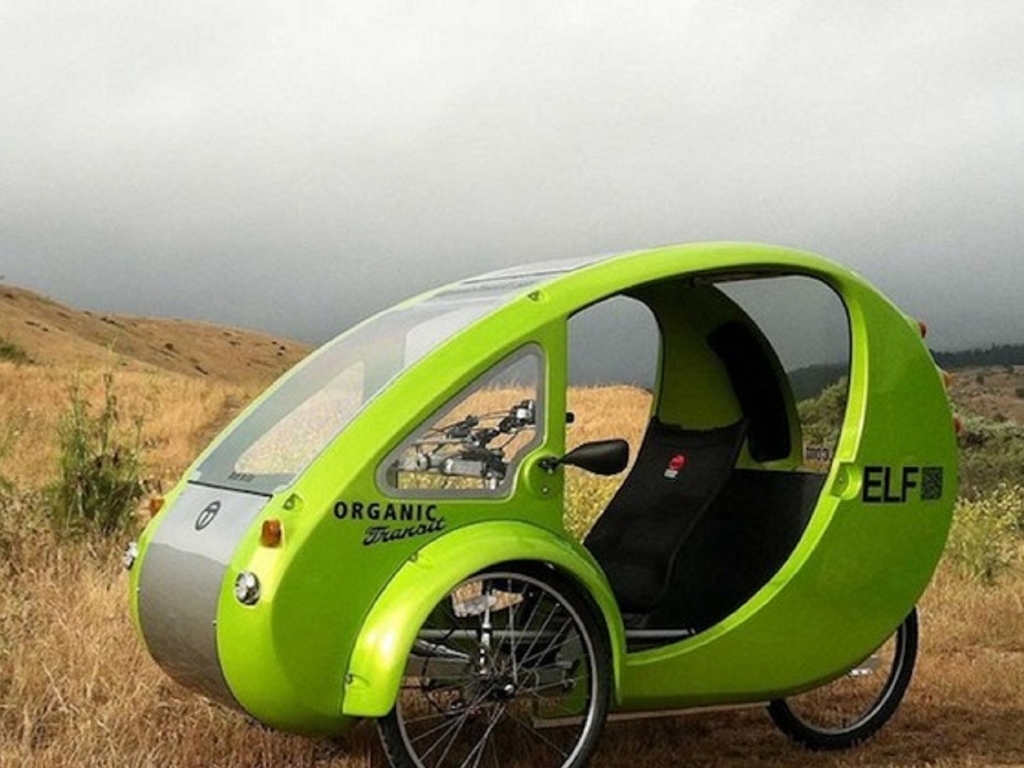 太陽能電動單車 每輛叫價 HK$55,000
