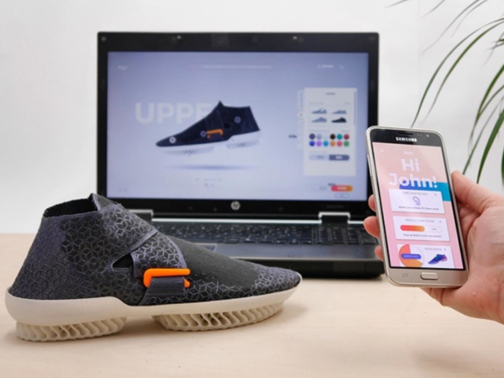 一 App 設計個人化運動鞋！3D 打印可分解環保材料