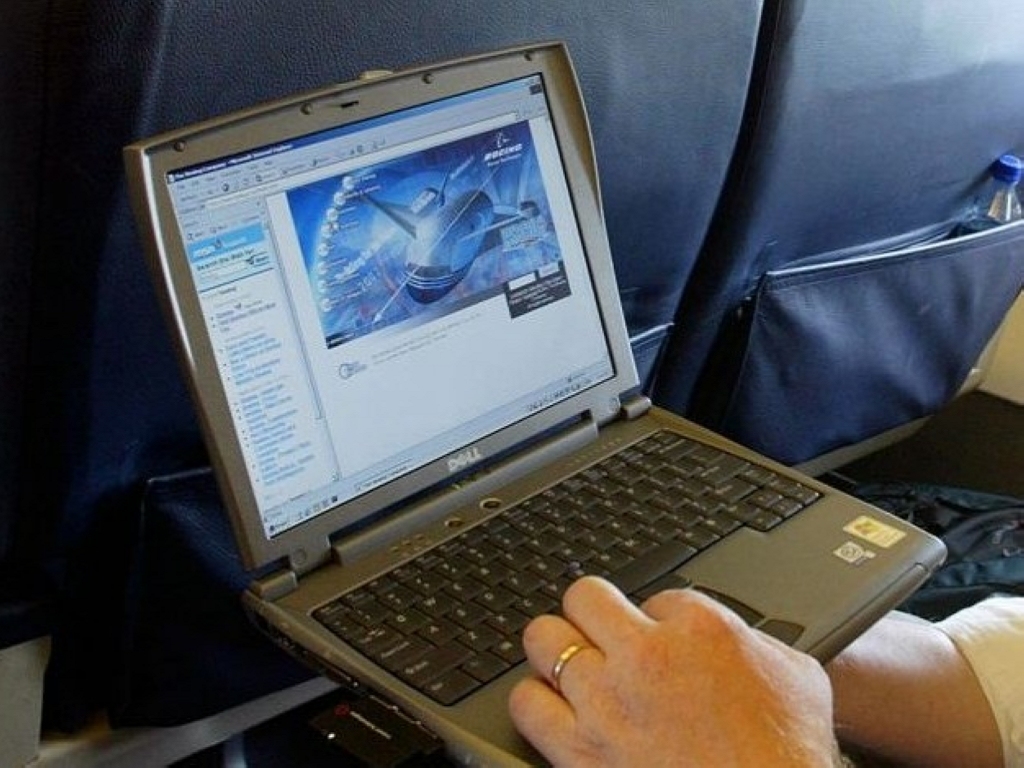 美國擬禁所有航班帶 Notebook？