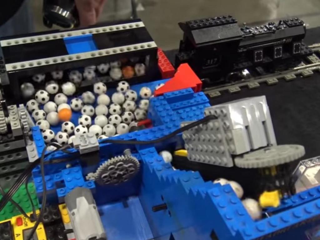 超巨大 GBC LEGO 運球機！214 組機械破世界紀錄