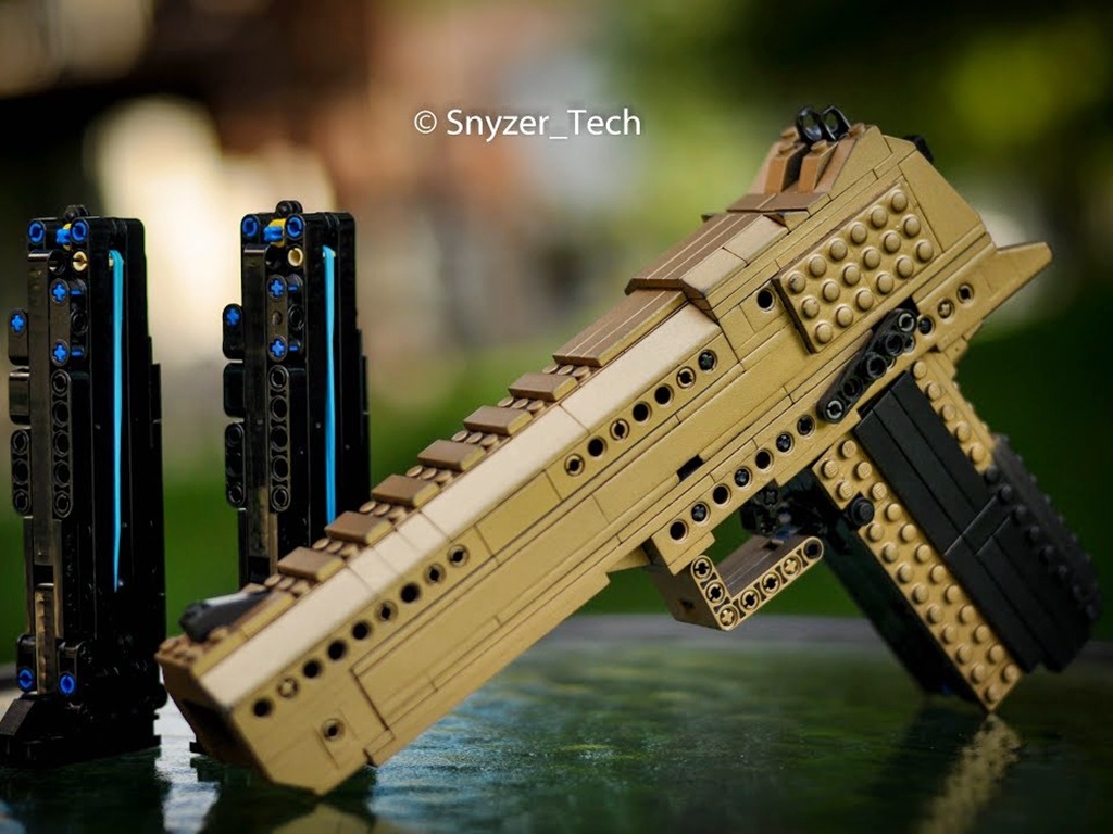 Lego 砌「沙漠之鷹」手槍！可上膛兼發射
