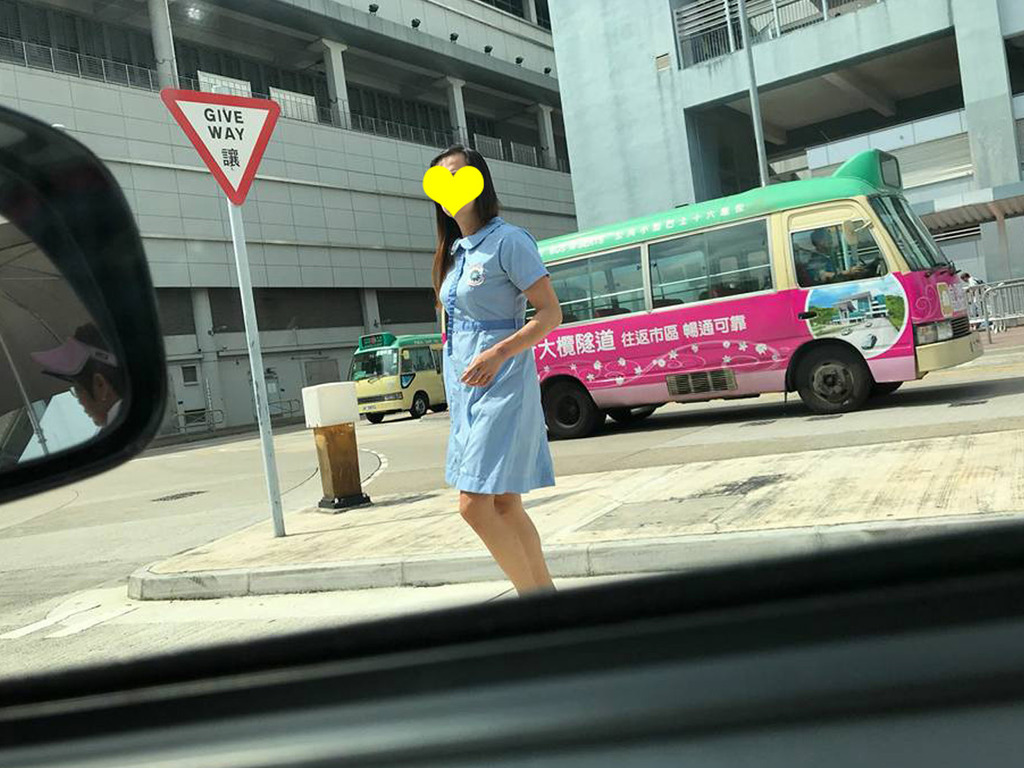 易服的哥揸 Taxi 男扮女裝你要電召嗎？