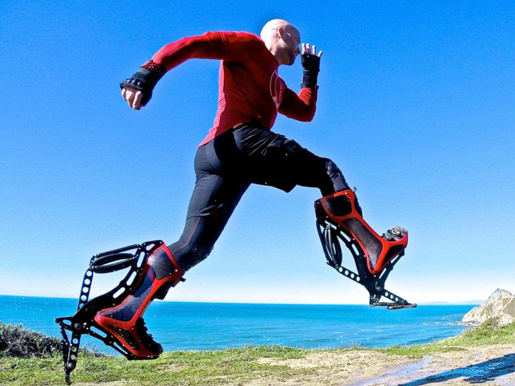 Bionic Boot 讓你輕鬆跑贏奧運短跑冠軍！最高時速 40km／hr