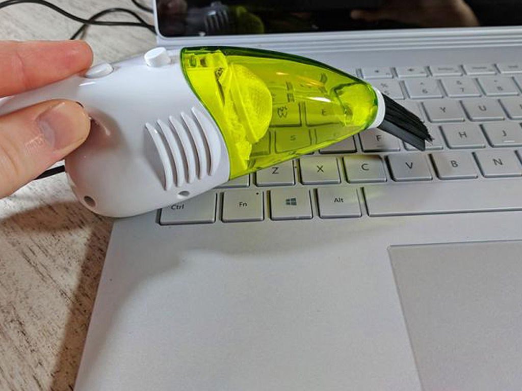 鍵盤吸塵機 Mini Desk Vacuum【網購】百元有找