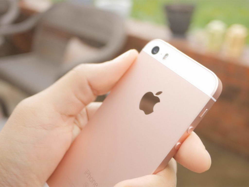 iPhone SE 將推新版！ Apple 供應商指將在明年上半年登場！