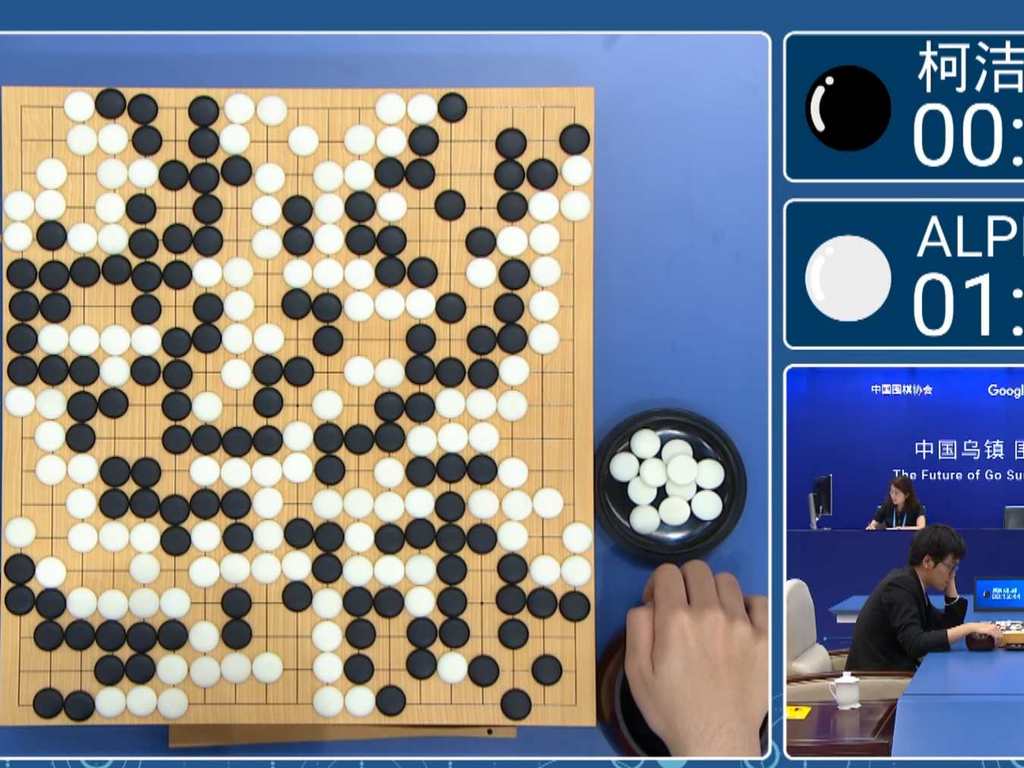 AlphaGo Teach AI 教你玩圍棋！柯潔宣稱要「重新學圍棋」