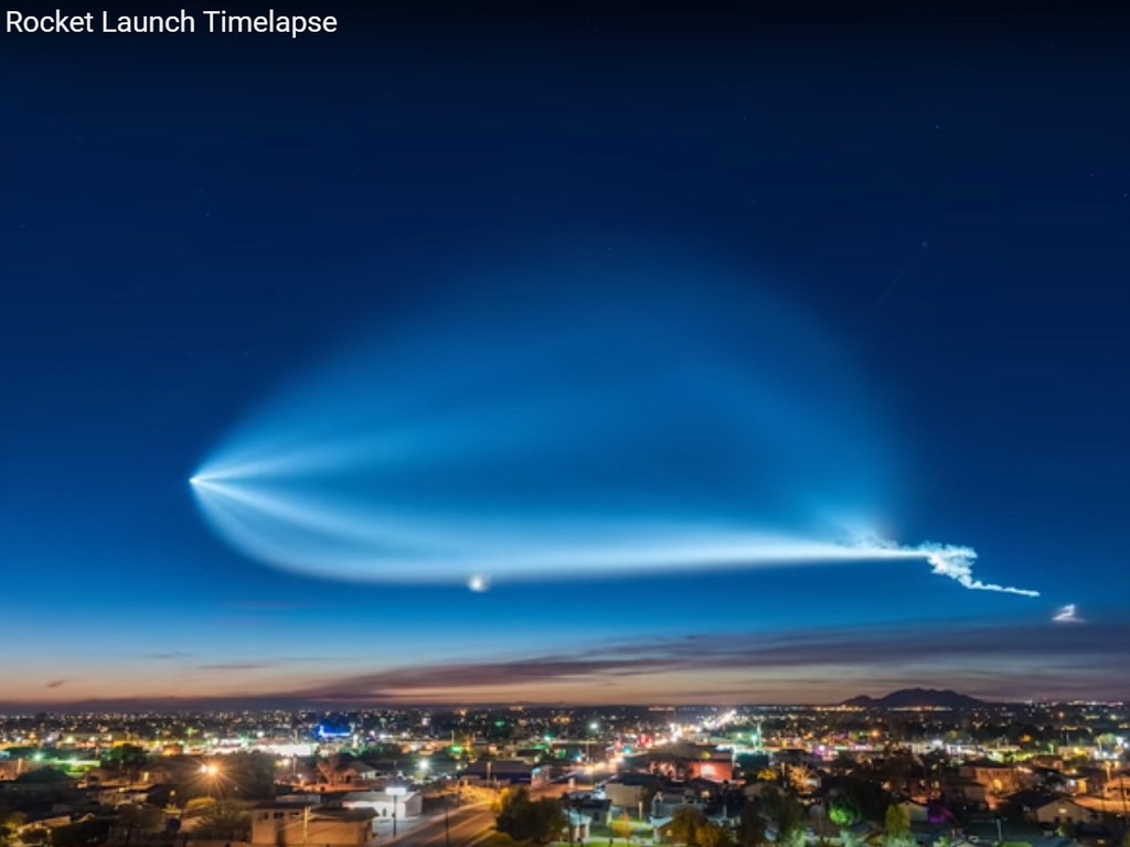 【原來很美】SpaceX 火箭升空縮時影片