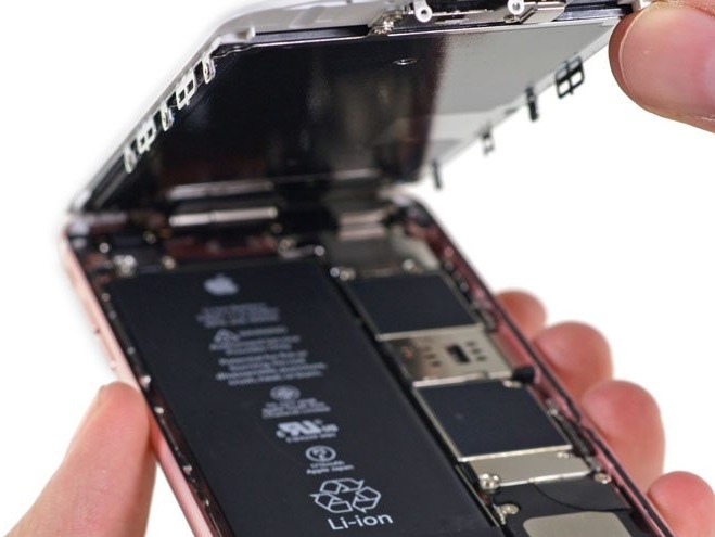 iPhone 換電減價至 HK$228！舊機換電池必知 5 件事