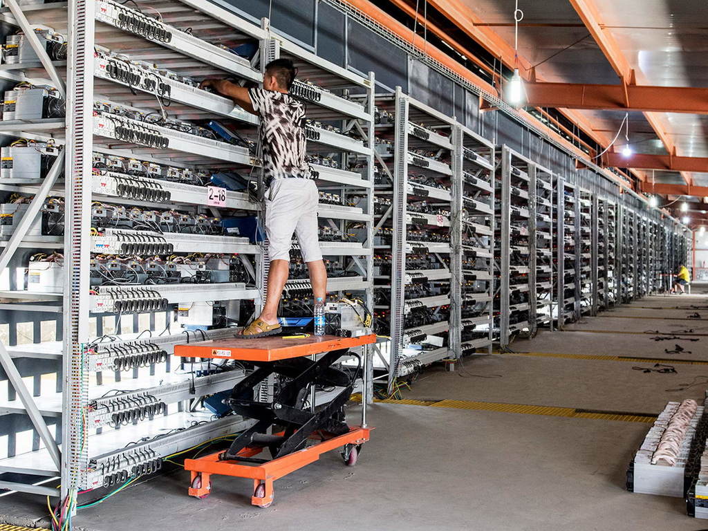 Bitcoin 礦場用電太多！傳中央出手限制！