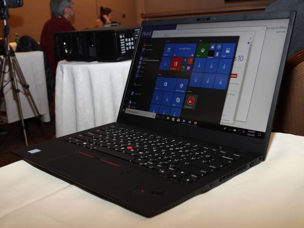 【CES 2018】第 6 代 Lenovo ThinkPad X1 Carbon 現身！效能升級 HDR 屏幕成焦點