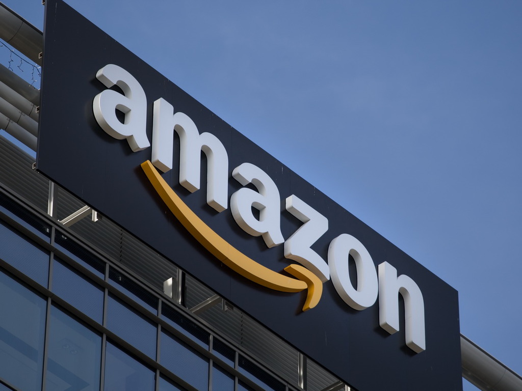 Amazon爭入門市場 推US$10商品免運費