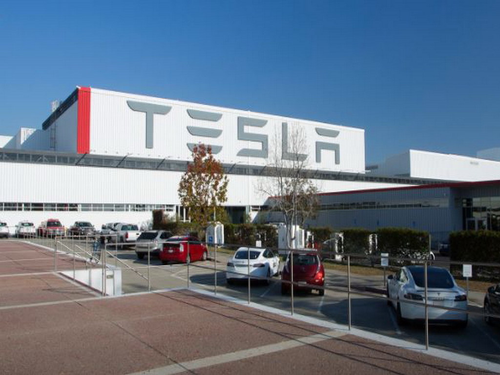 Tesla 中國廠房有變數